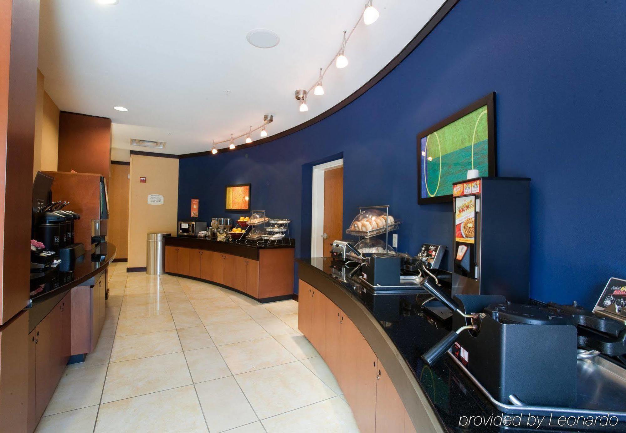 Fairfield Inn & Suites By Marriott Houston Conroe Restoran foto